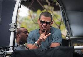 dj dj