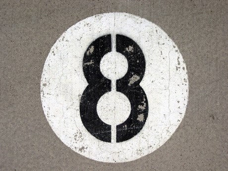 No hidden information in the picture