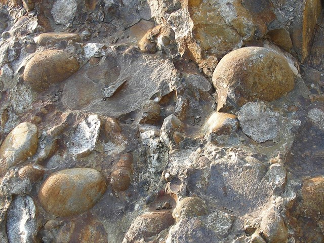 ukol 1