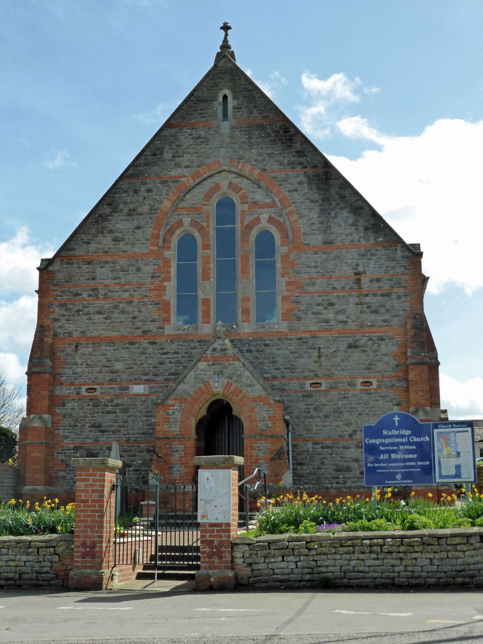 GC5RH0G Church Micro 7661...Stalbridge Congregational (Traditional